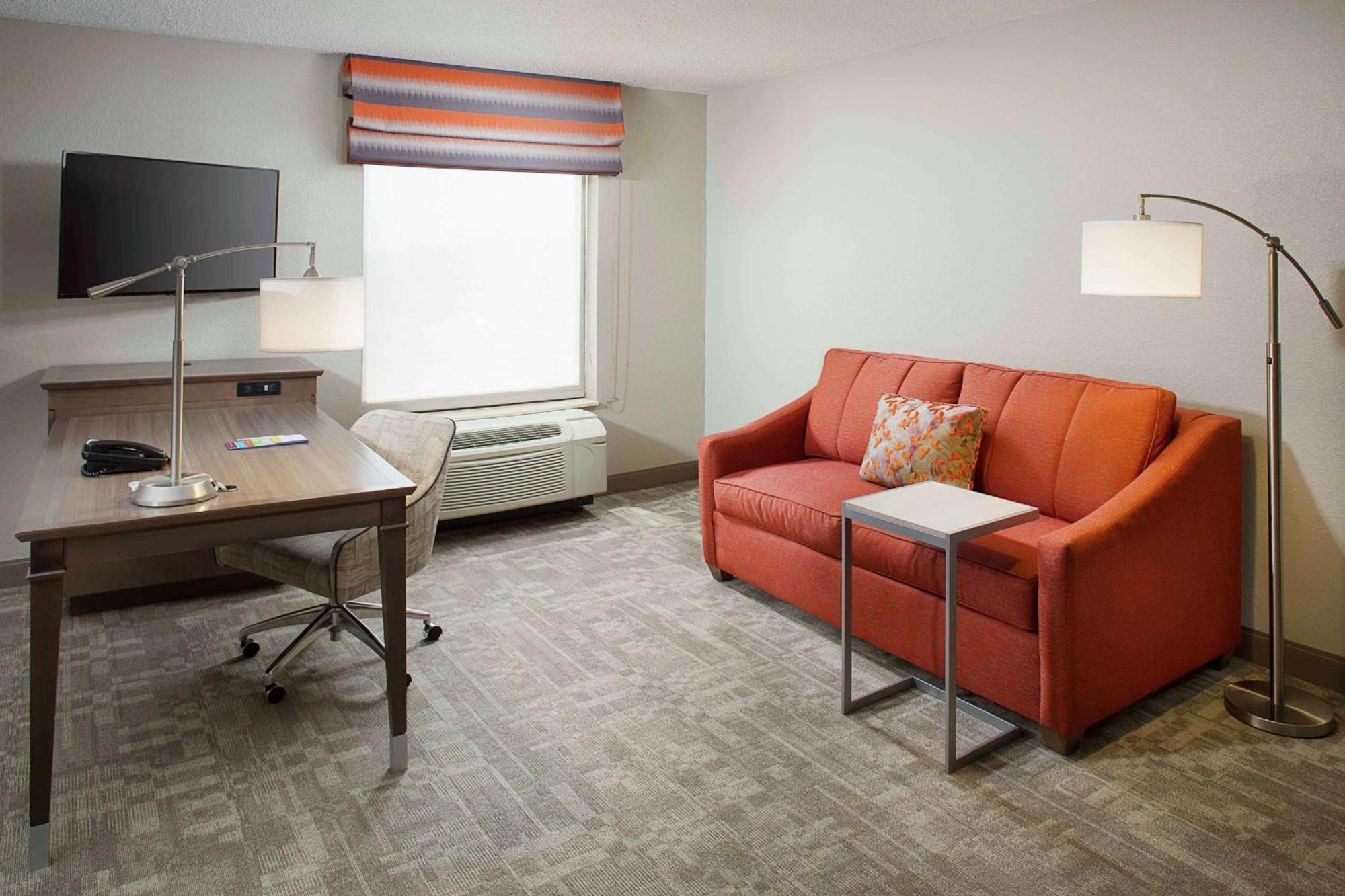 Hampton Inn By Hilton Garden City Long Island Extérieur photo